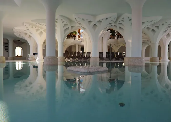 Amicii דירה מאקו